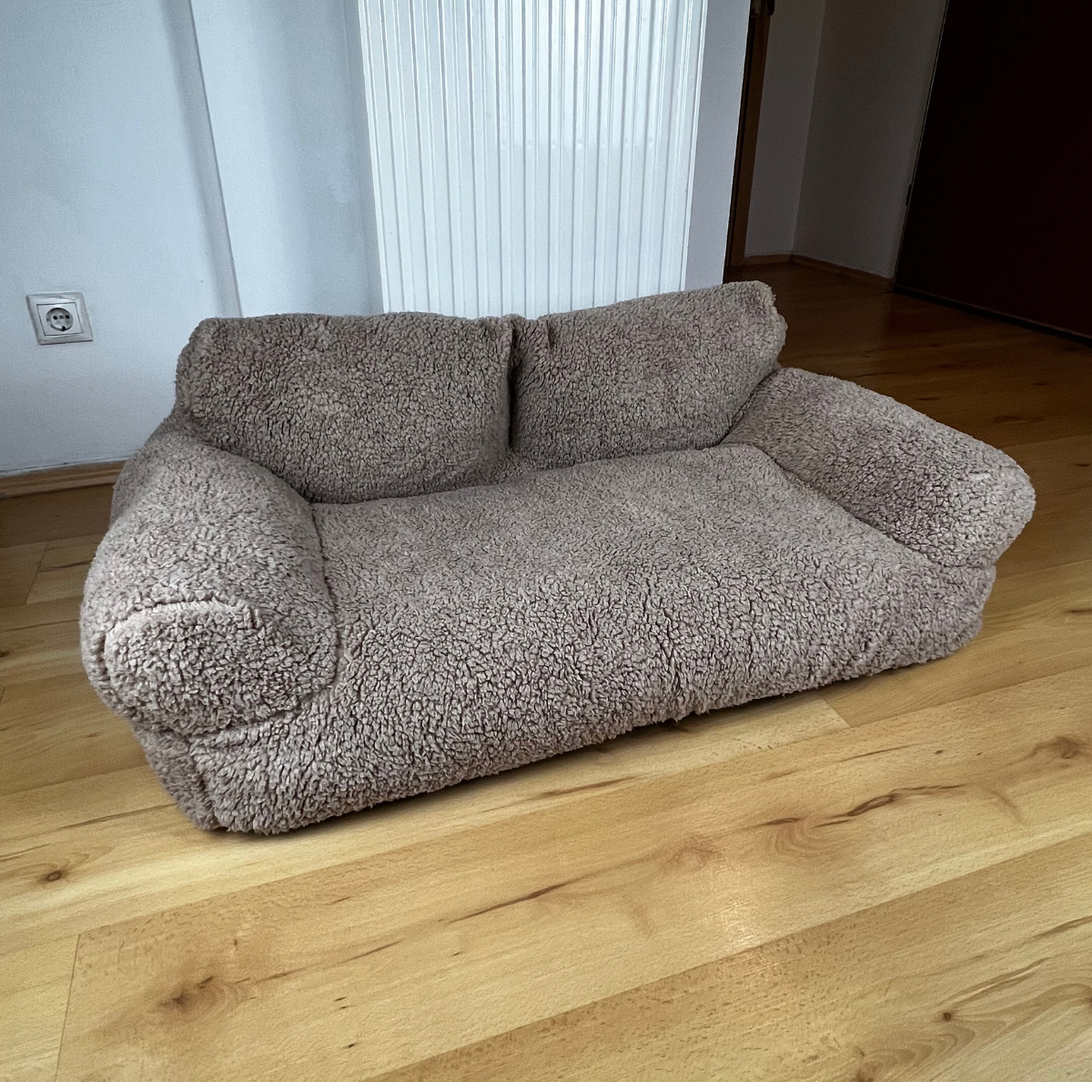 Beroligende sofa til dyr - Komfort og ro garanteret