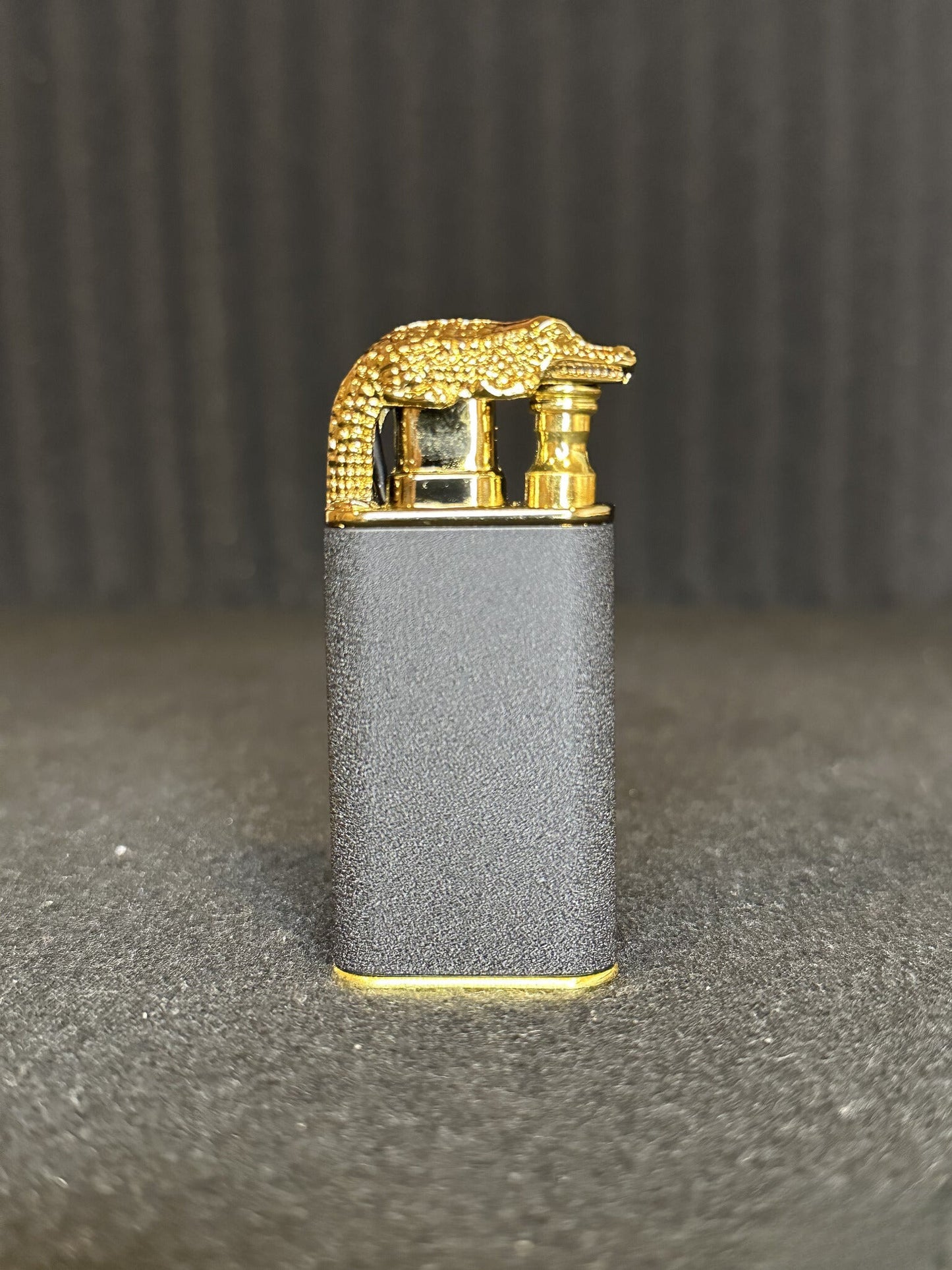 מצית נטען, מוכן לשימוש ברגע