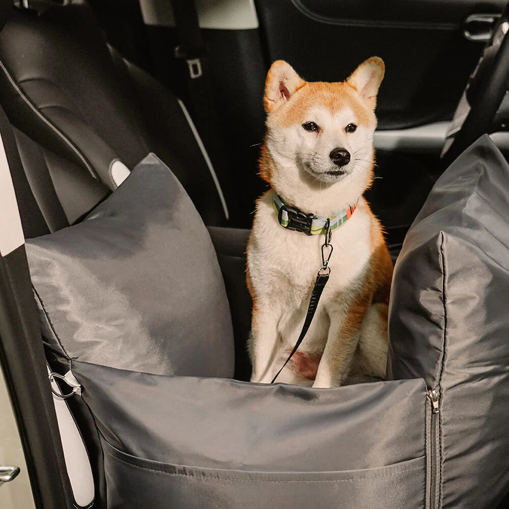 Letto per auto per cani: Comfort e sicurezza in movimento 