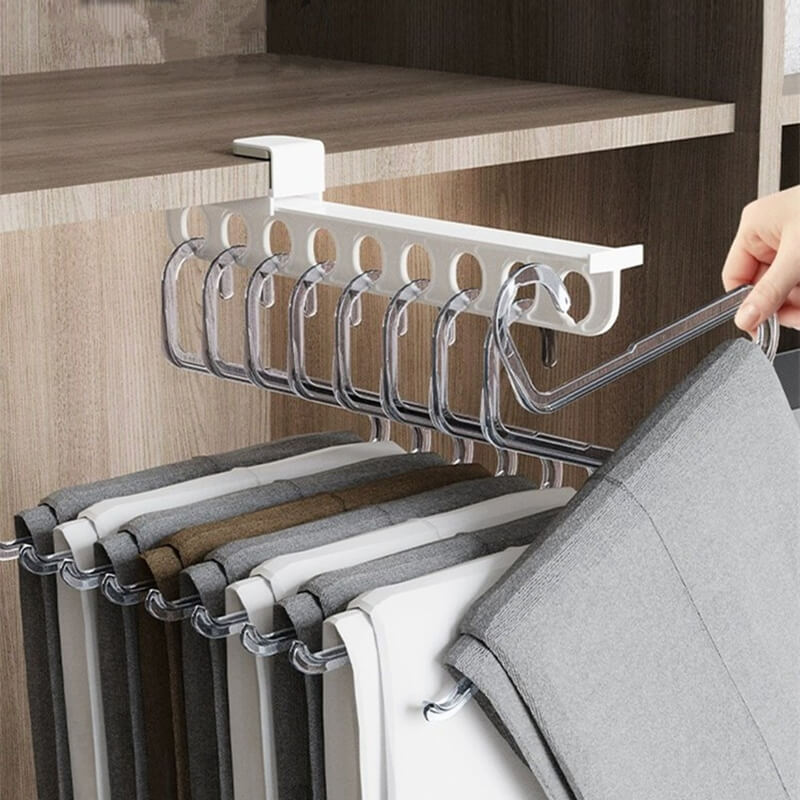 Retractable sliding clothes rack